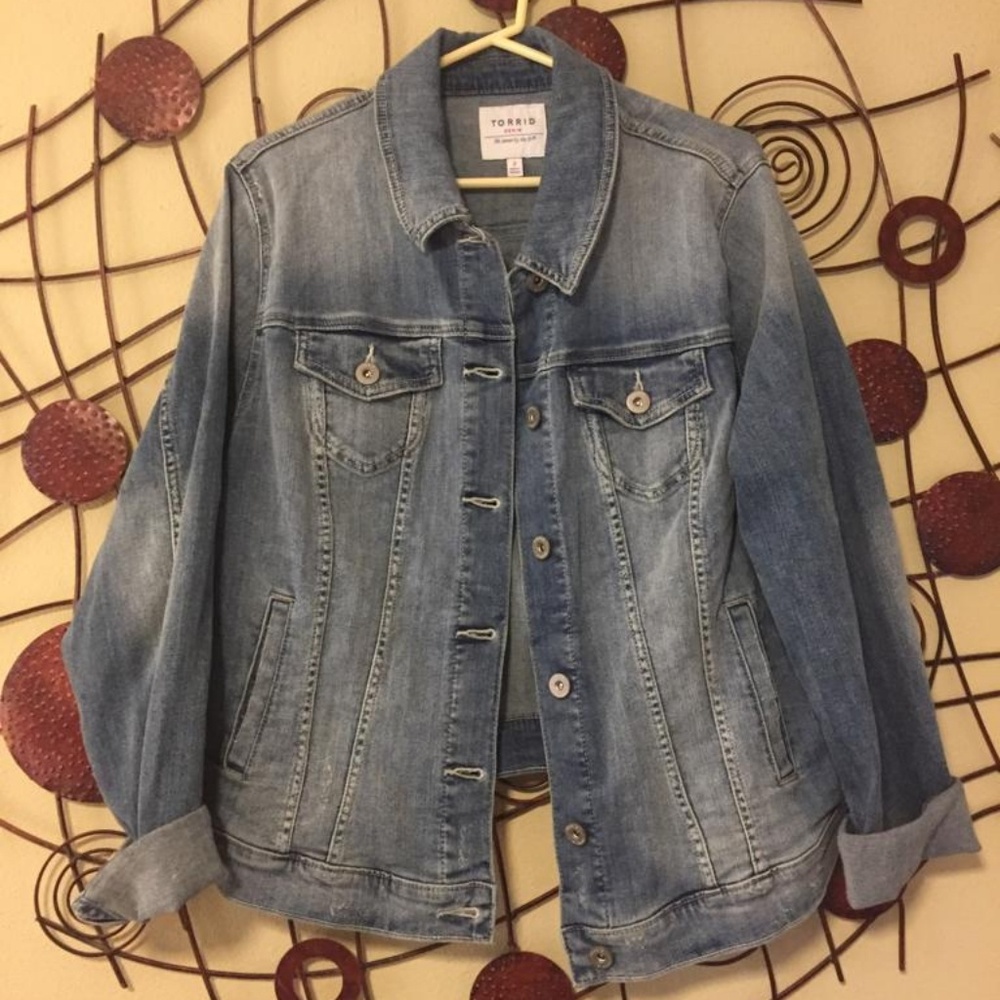 Denim Jacket, plus size.